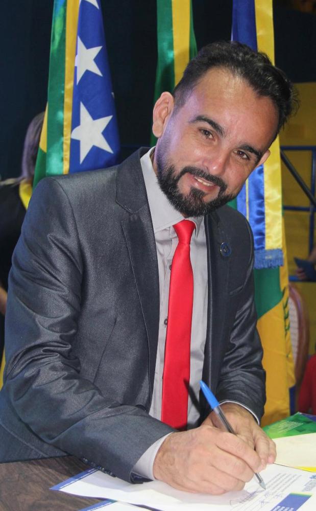 Durval Ferreira Fonseca Pedroso 