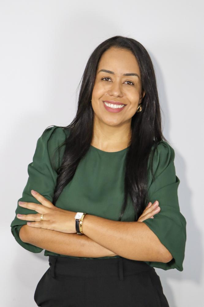 Michelle Pereira Almeida Santana