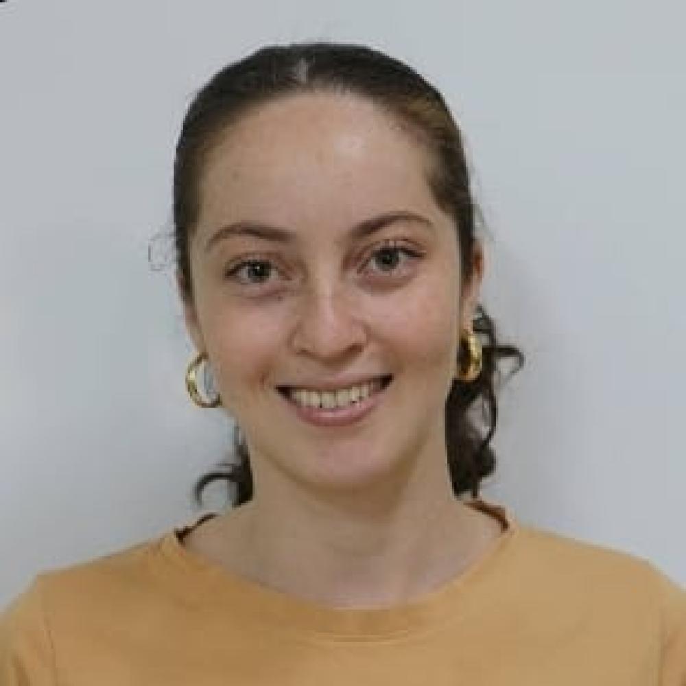 Maria Laura Ferreira Santos